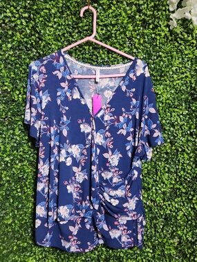 Xhilaration Navy Floral Short Sleeve Twist-Front Top